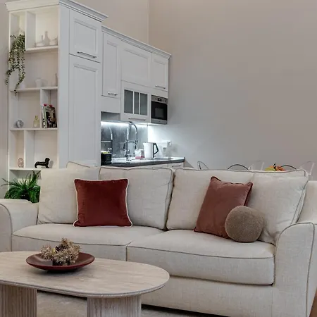 Bella Benci Apartment